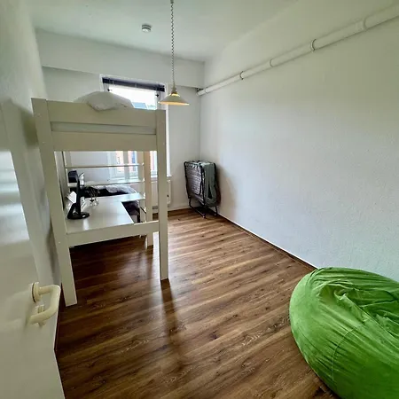 Grosse Maisonette Im Herzen Von דירה